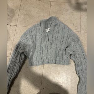NWT - crop top sweater